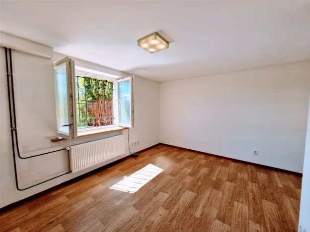 Pronájem bytu 1+1, Ústí nad Labem - Ústí nad Labem-centrum, Koněvova, 52 m2