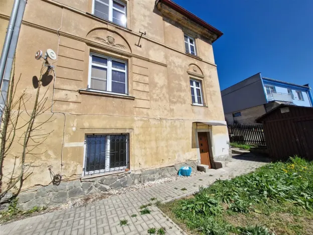 Pronájem bytu 1+1, Ústí nad Labem - Ústí nad Labem-centrum, Koněvova, 52 m2