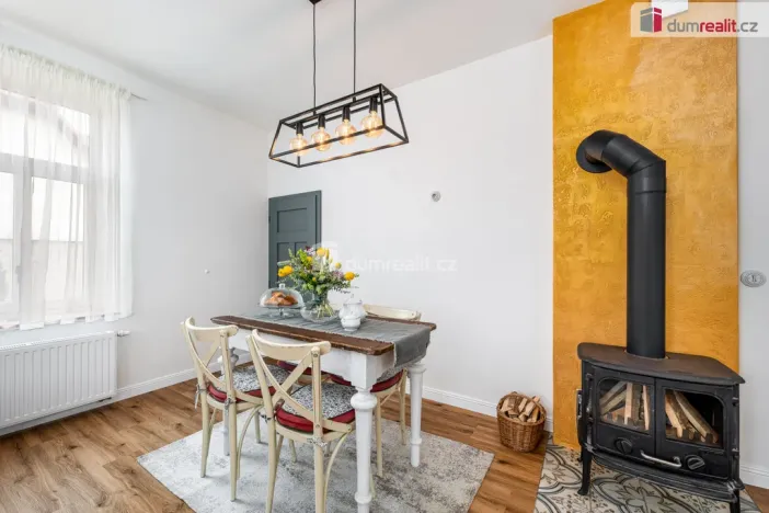 Prodej rodinného domu, Sedlčany, Baxova, 140 m2