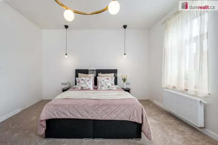 Prodej rodinného domu, Sedlčany, Baxova, 140 m2