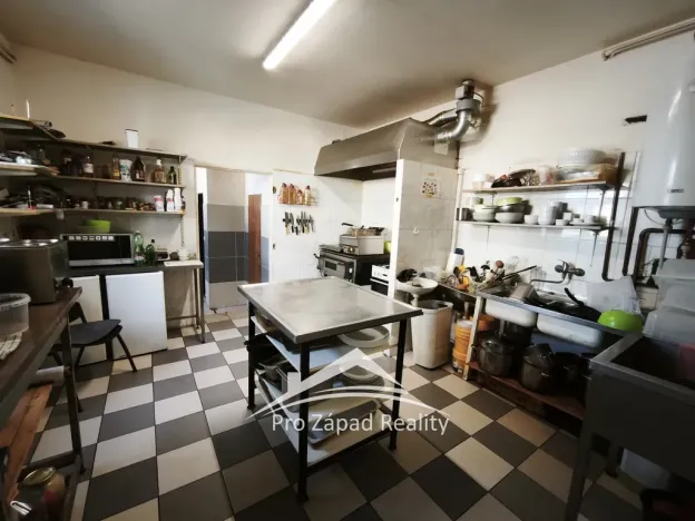 Pronájem restaurace, Plzeň, Doudlevecká, 220 m2