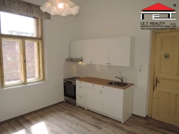 Pronájem bytu 3+1, Praha - Smíchov, Jindřicha Plachty, 82 m2