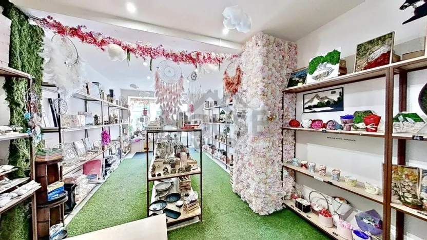 Pronájem kanceláře, Praha - Kobylisy, Klapkova, 40 m2