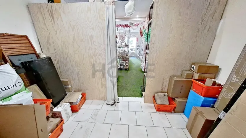 Pronájem kanceláře, Praha - Kobylisy, Klapkova, 40 m2