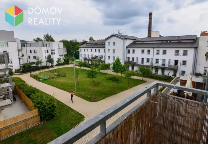 Pronájem garážového stání, Beroun - Beroun-Město, V Zahradách, 12 m2