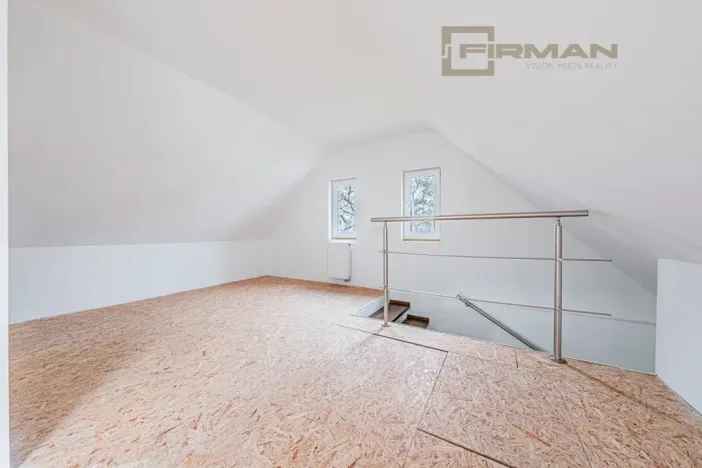 Prodej rodinného domu, Třebešice, 236 m2