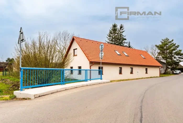 Prodej rodinného domu, Třebešice, 236 m2