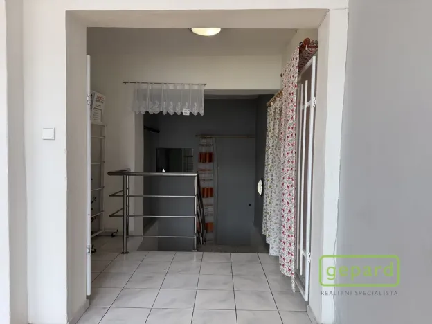 Pronájem obchodního prostoru, Šternberk, ČSA, 84 m2