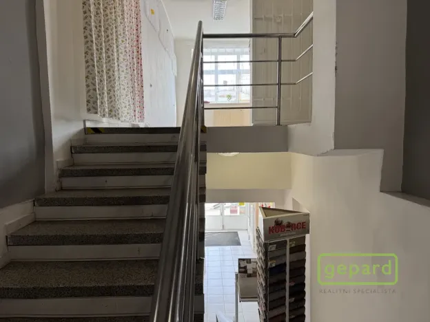 Pronájem obchodního prostoru, Šternberk, ČSA, 84 m2