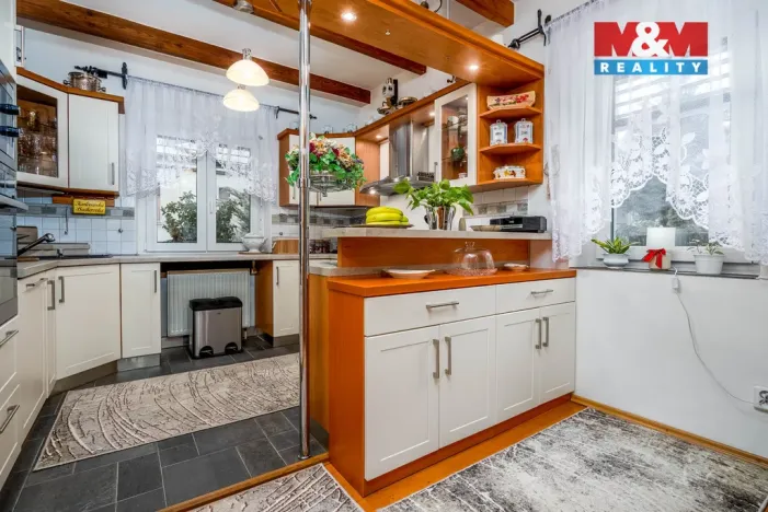 Prodej rodinného domu, Praha - Hlubočepy, Pod Žvahovem, 182 m2