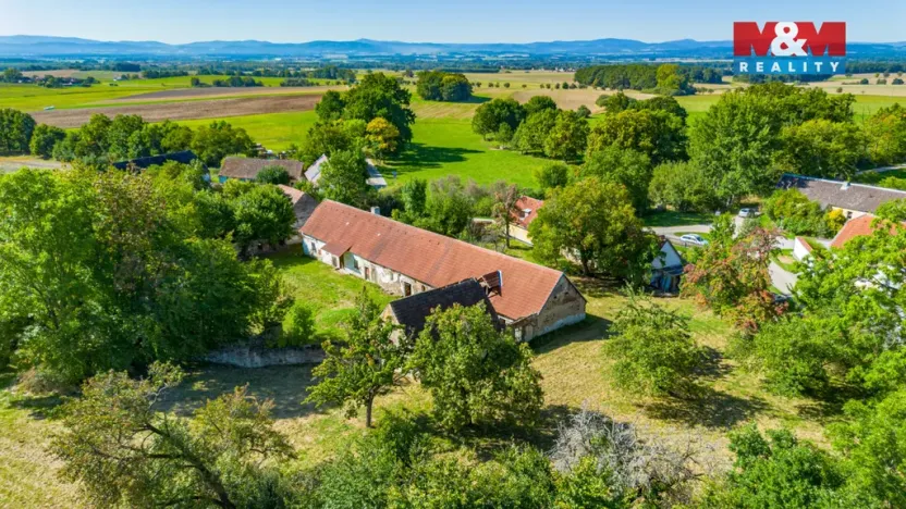 Prodej pozemku pro bydlení, Dříteň - Libív, 4001 m2