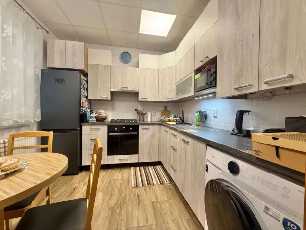 Prodej bytu 2+1, Krnov - Pod Cvilínem, Zeyerova, 60 m2