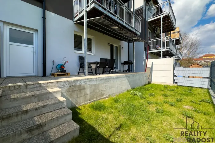 Prodej bytu 4+kk, Vochov, 80 m2