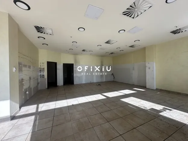 Pronájem obchodního prostoru, Brno, Holandská, 120 m2