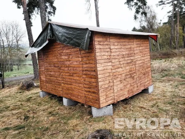 Prodej lesa, Břežany, 2152 m2