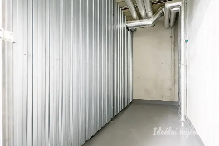 Pronájem bytu 1+kk, Praha - Strašnice, Štěchovická, 34 m2