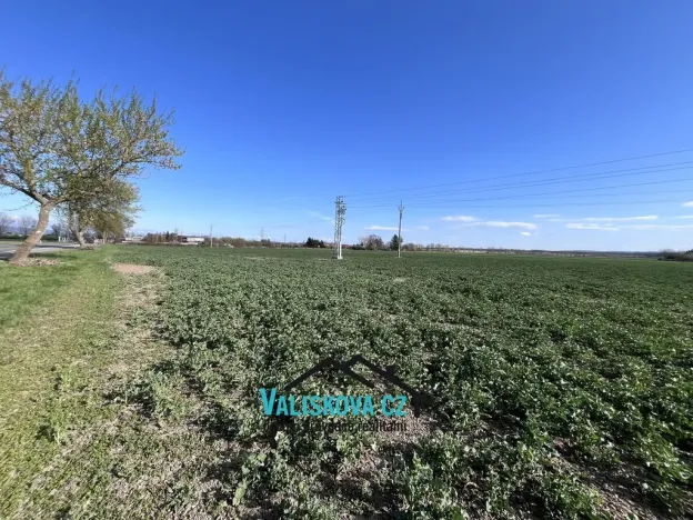 Prodej pozemku, Hulín, 61843 m2