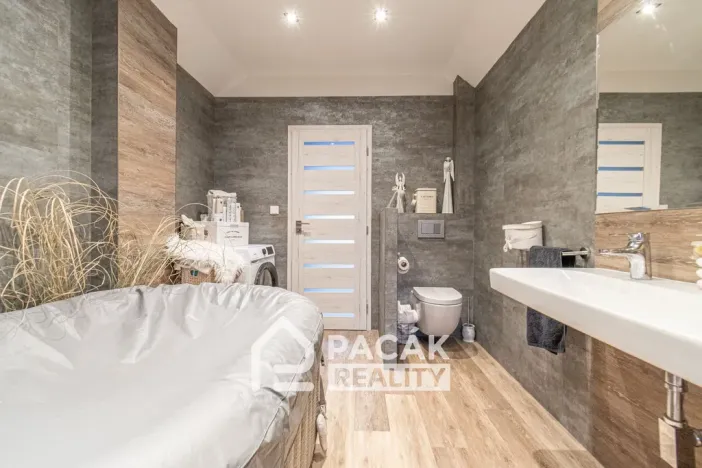 Prodej bytu 3+kk, Přerov, Sušilova, 109 m2