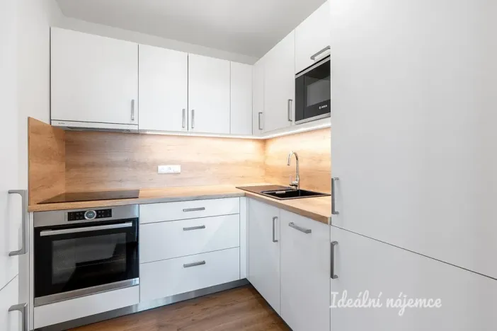 Pronájem bytu 2+kk, Praha - Ruzyně, Ciolkovského, 41 m2
