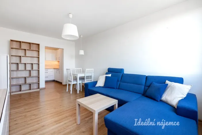 Pronájem bytu 2+kk, Praha - Ruzyně, Ciolkovského, 41 m2