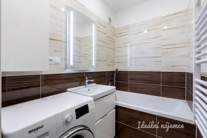 Pronájem bytu 2+kk, Praha - Ruzyně, Ciolkovského, 41 m2