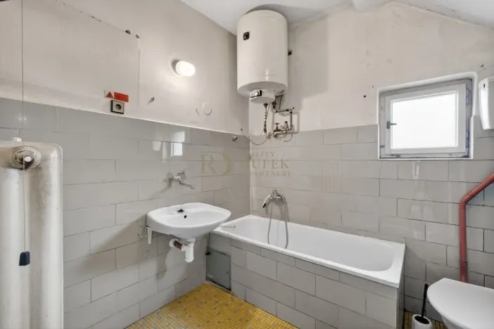 Prodej rodinného domu, Náchod, V Náměrkách, 165 m2