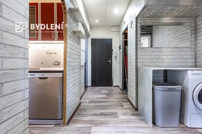 Prodej bytu 2+1, Chomutov, Palackého, 66 m2