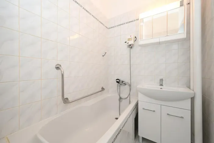 Pronájem bytu 2+1, Praha - Žižkov, Křivá, 50 m2