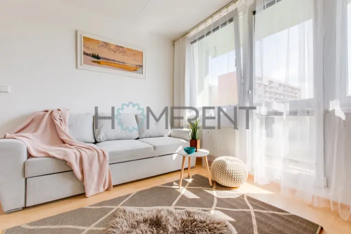 Pronájem bytu 2+kk, Praha - Záběhlice, Jabloňová, 32 m2