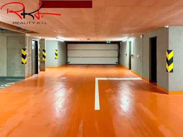 Pronájem bytu 2+kk, Praha, Stočesova, 91 m2