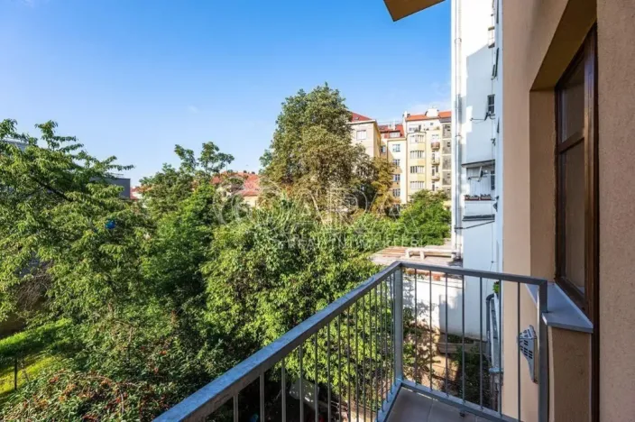 Pronájem bytu 1+1, Praha - Vršovice, Ruská, 38 m2