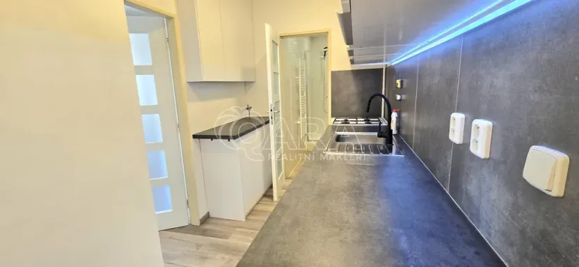 Pronájem bytu 1+1, Praha - Vršovice, Ruská, 38 m2