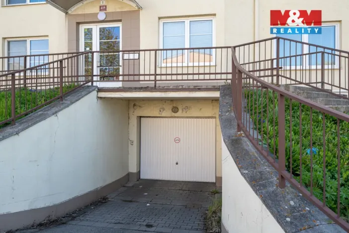 Prodej garážového stání, Olomouc - Slavonín, Topolová, 18 m2