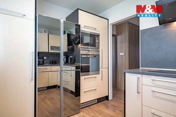 Prodej bytu 3+1, Strunkovice nad Blanicí, Protivecká, 63 m2