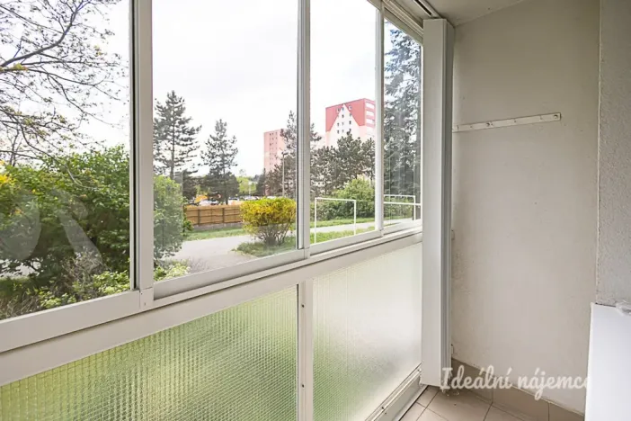 Pronájem bytu 3+kk, Praha - Kamýk, Machuldova, 62 m2