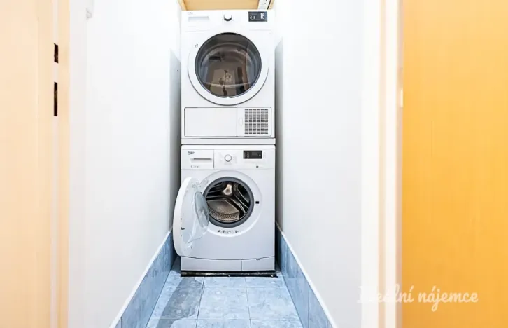 Pronájem bytu 3+kk, Praha - Kamýk, Machuldova, 62 m2