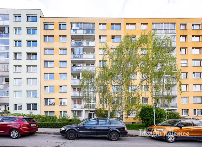 Pronájem bytu 3+kk, Praha - Kamýk, Machuldova, 62 m2