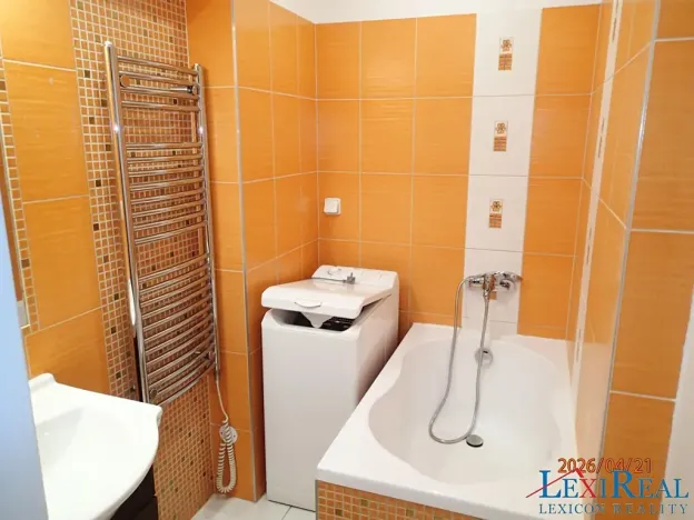 Pronájem bytu 2+kk, Kladno, Vít. Nezvala, 43 m2