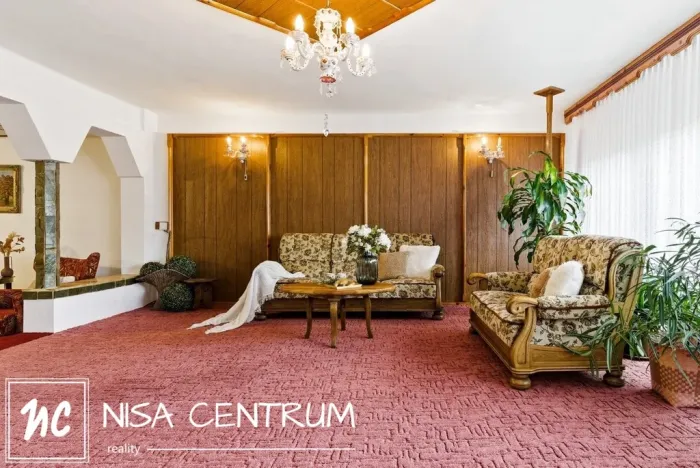 Prodej rodinného domu, Krnsko, 304 m2