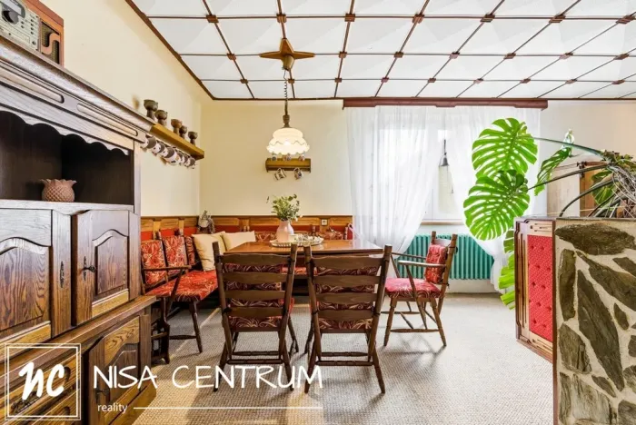 Prodej rodinného domu, Krnsko, 304 m2