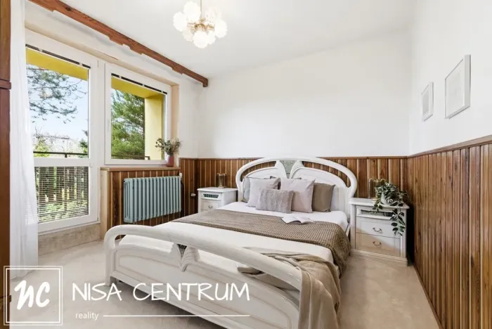 Prodej rodinného domu, Krnsko, 304 m2