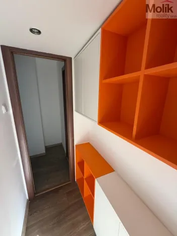 Prodej atypického bytu, Most, Jožky Jabůrkové, 109 m2