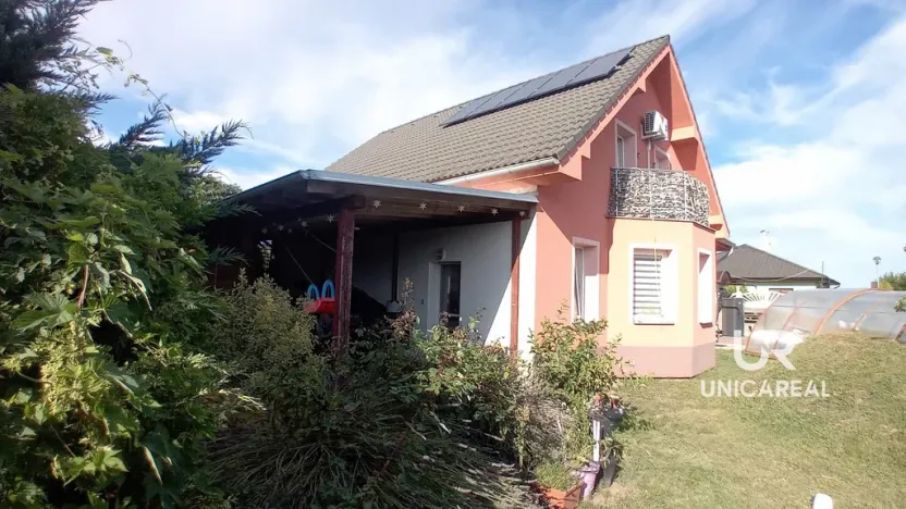 Prodej rodinného domu, Božice, 233 m2