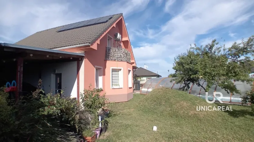 Prodej rodinného domu, Božice, 233 m2