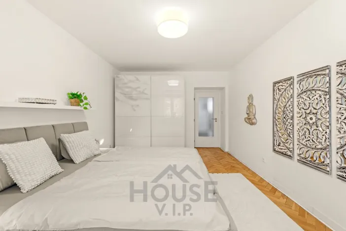 Prodej bytu 2+kk, Praha - Žižkov, Jeseniova, 46 m2