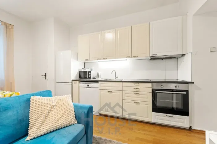 Prodej bytu 2+kk, Praha - Žižkov, Jeseniova, 46 m2