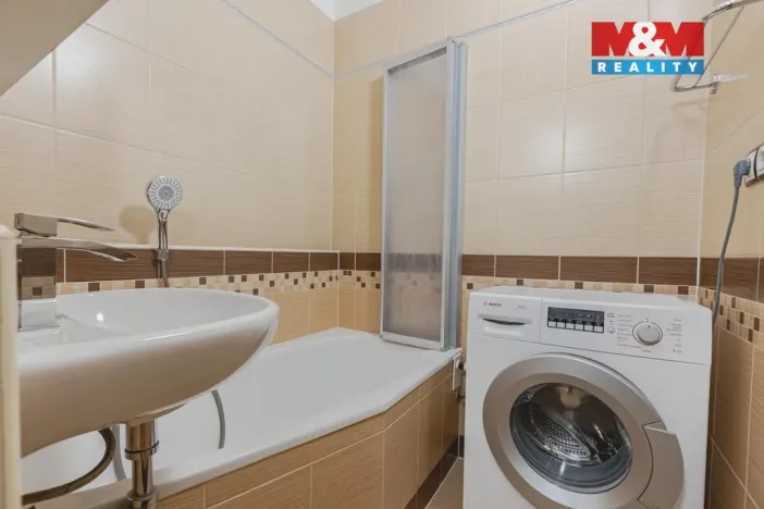 Prodej bytu 2+1, Klatovy - Klatovy II, Kollárova, 61 m2