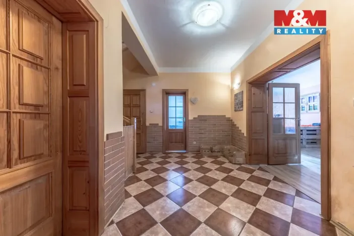 Prodej rodinného domu, Tisá, 157 m2