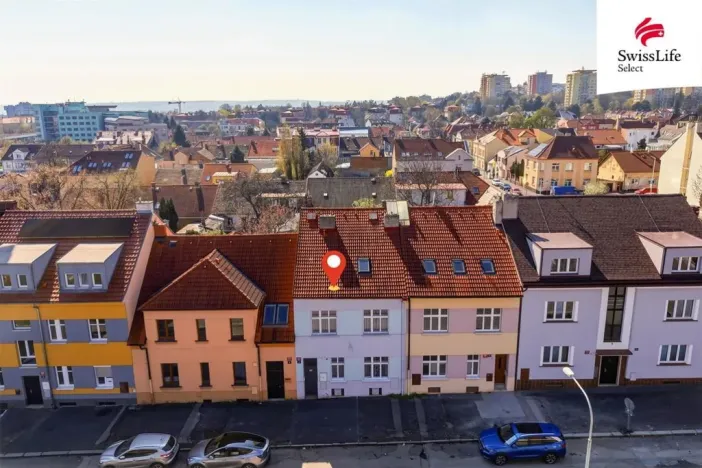 Prodej rodinného domu, Praha - Kobylisy, Pakoměřická, 160 m2