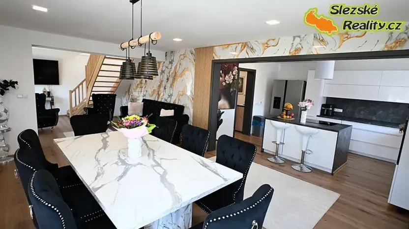 Prodej rodinného domu, Ostrava, 280 m2